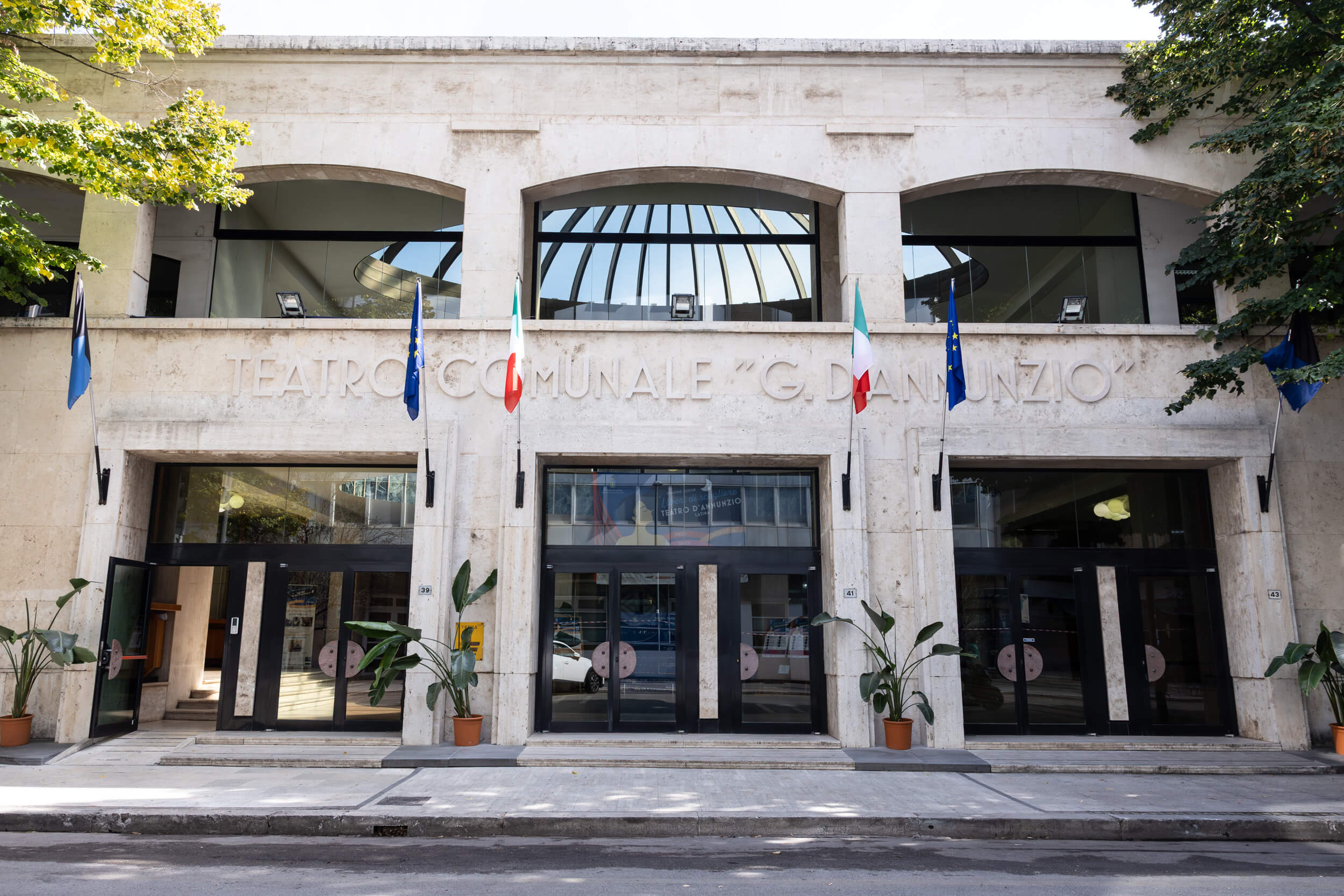 Galleria Un Teatro, una storia, una città